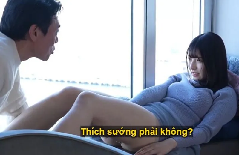 Cuộc chạm trán giữa ông bác và cô minh tinh trẻ mới debut tại nhà nghỉ sang trọng
